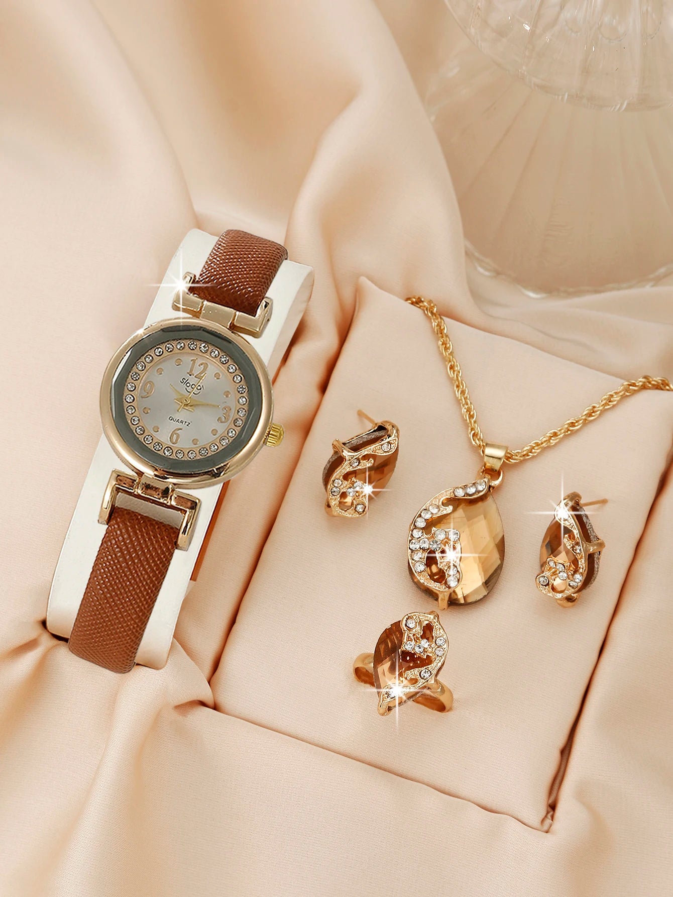 Ensemble Montre, Collier, Boucles d'oreilles QWARTZ